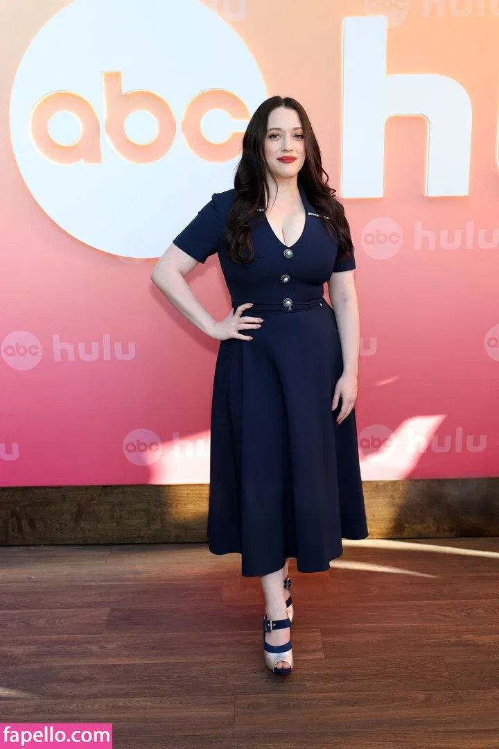 Kat Dennings Onlyfans Photo Gallery 