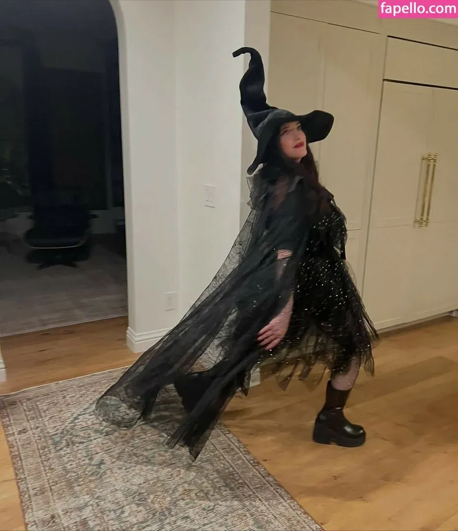 Kat Dennings Onlyfans Photo Gallery 