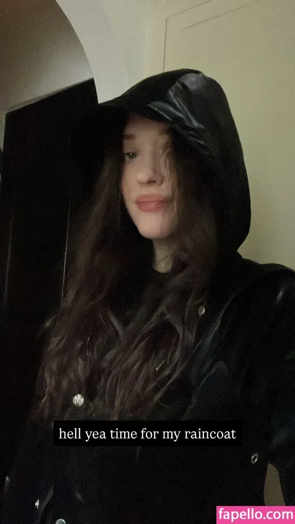 Kat Dennings Onlyfans Photo Gallery 