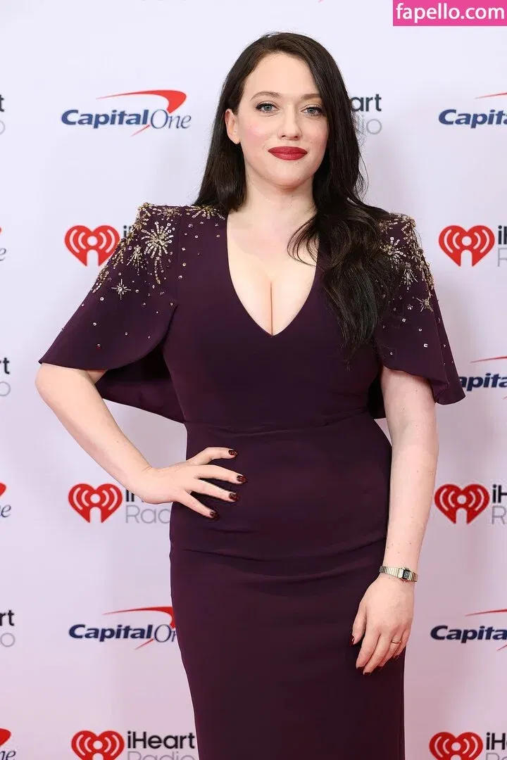Kat Dennings Onlyfans Photo Gallery 