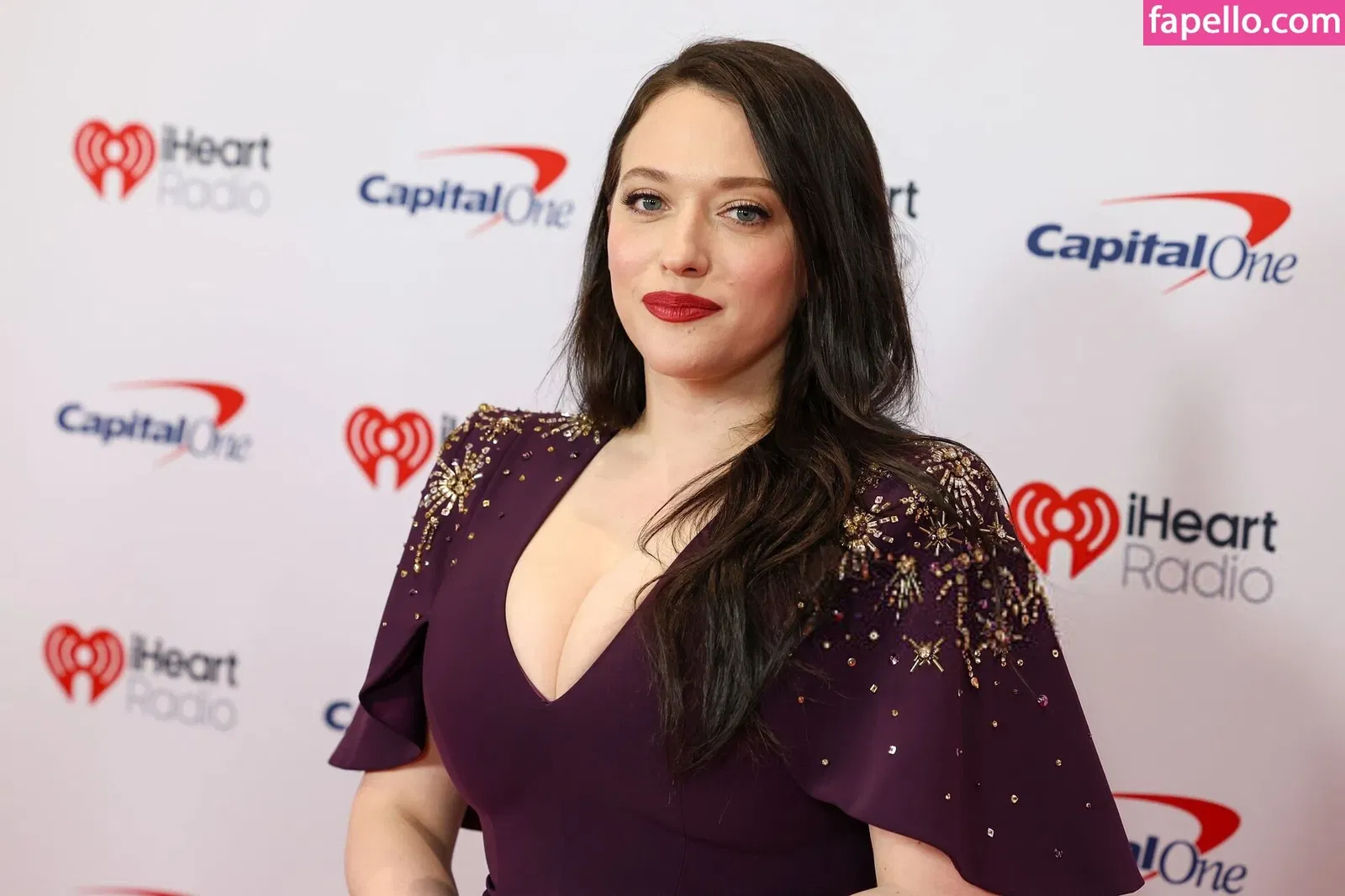 Kat Dennings Onlyfans Photo Gallery 