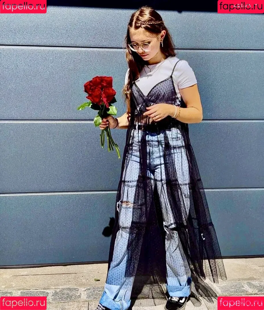 Anna Kauer Onlyfans Photo Gallery 