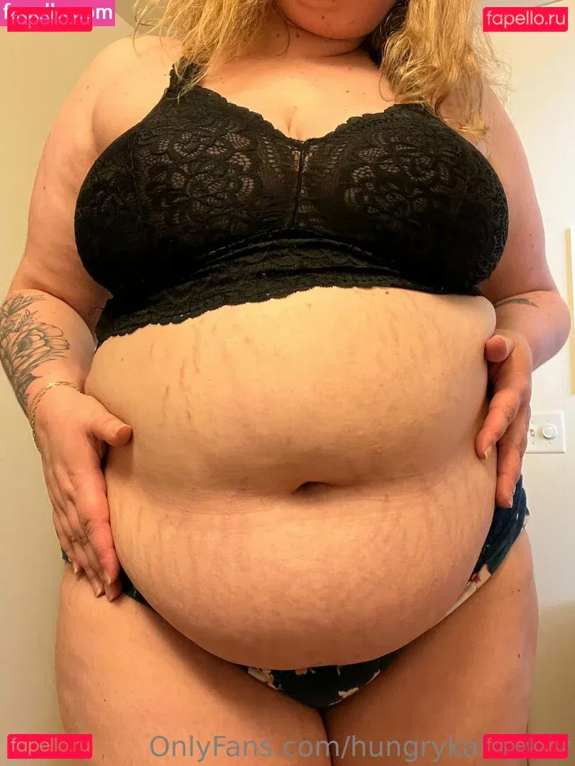 hungrykatiebbw Onlyfans Photo Gallery 