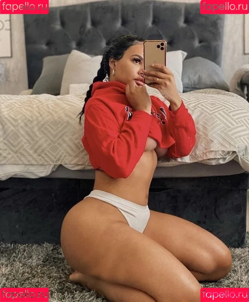 Big Brother Girls Onlyfans Photo Gallery 