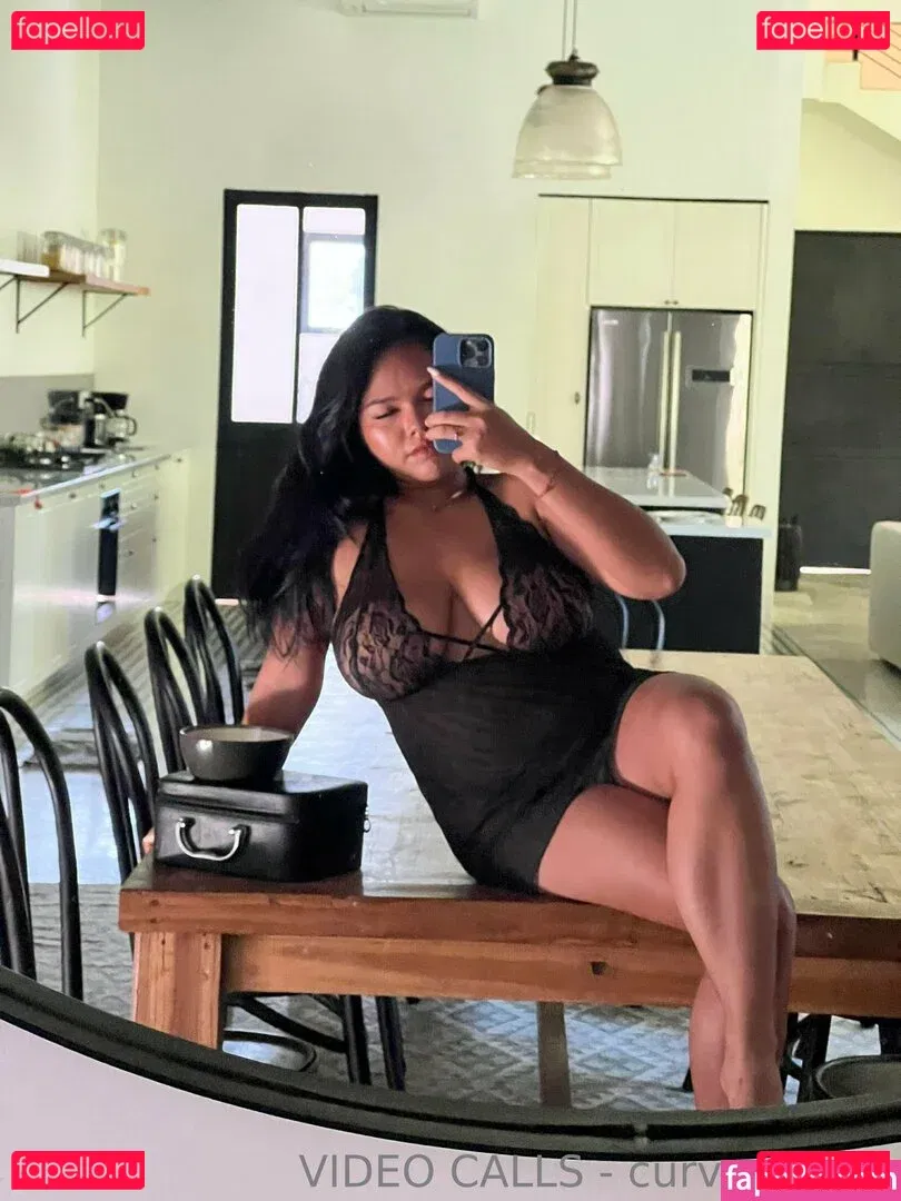 curvymoanaaa Onlyfans Photo Gallery 