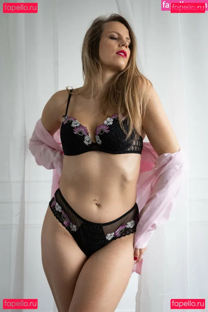 Curvyllama Onlyfans Photo Gallery 