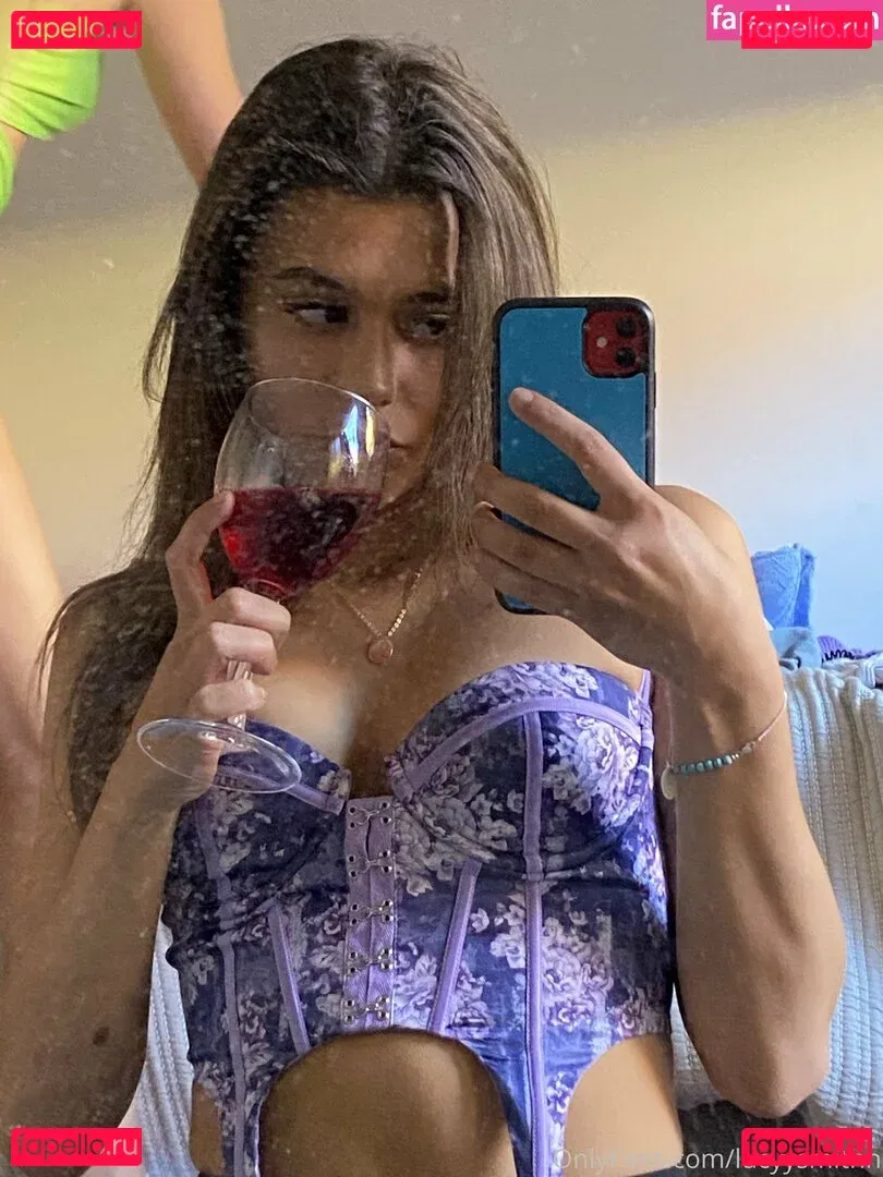 Lucia Colosimo Onlyfans Photo Gallery 