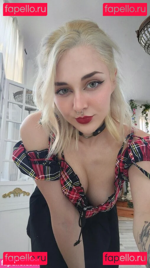 riiaasg Onlyfans Photo Gallery 