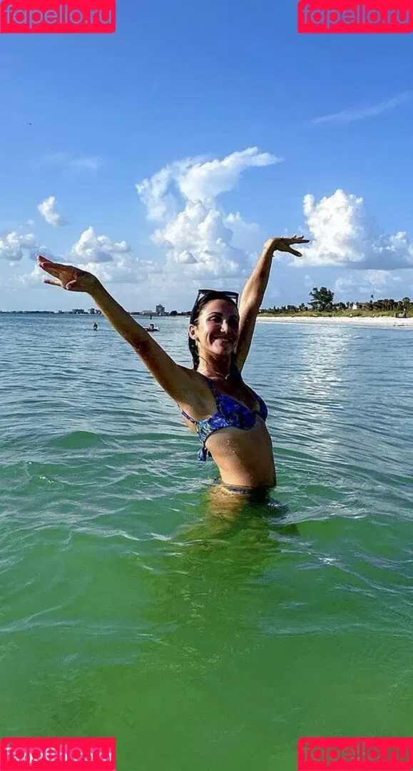 Kat Stickler Onlyfans Photo Gallery 