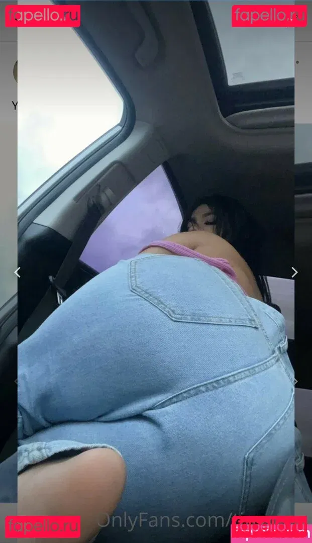 Tinyvel Onlyfans Photo Gallery 