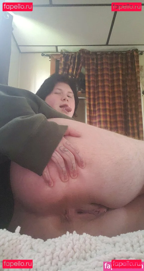 ftmincubus2 Onlyfans Photo Gallery 