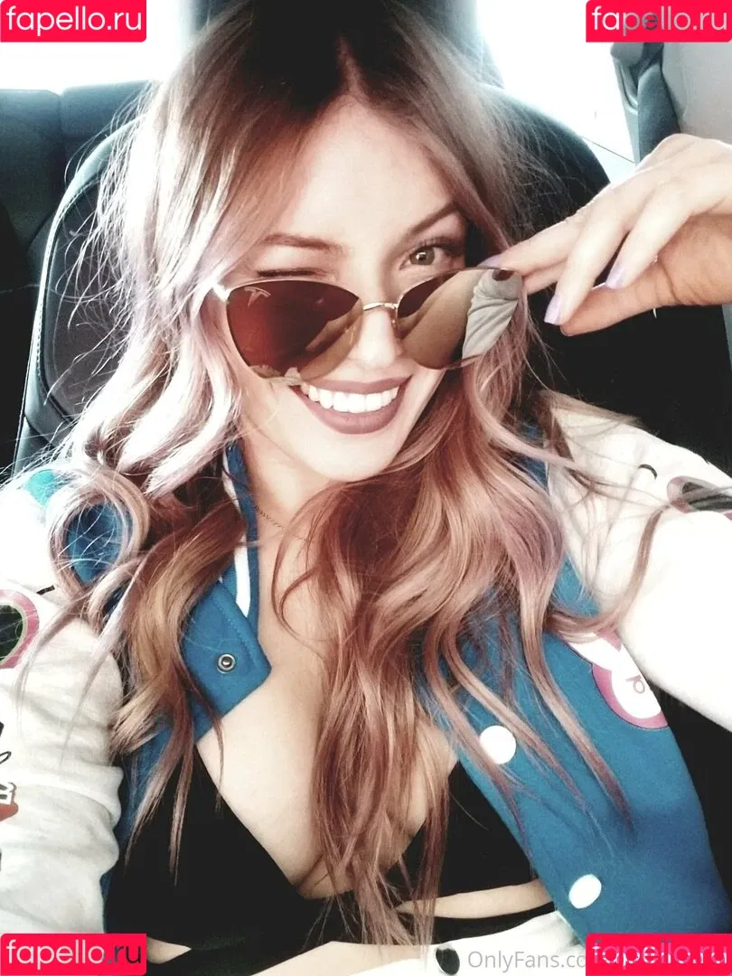 MsAmanda Onlyfans Photo Gallery 