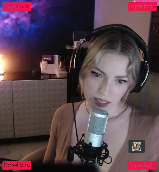 MsAmanda Onlyfans Photo Gallery 