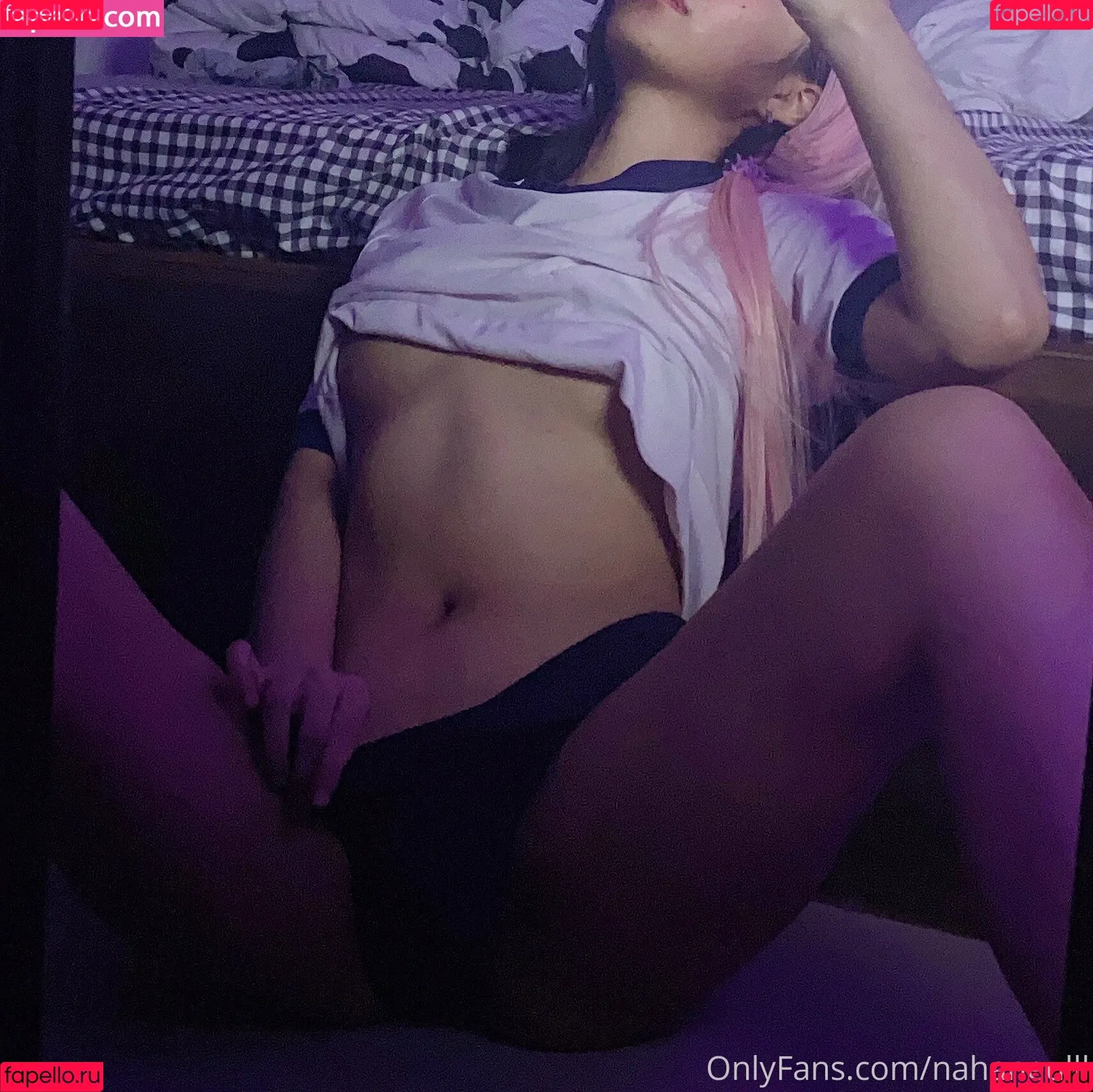 nahaneulll Onlyfans Photo Gallery 