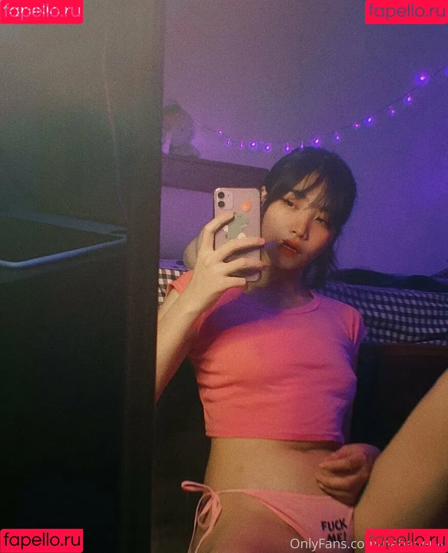 nahaneulll Onlyfans Photo Gallery 
