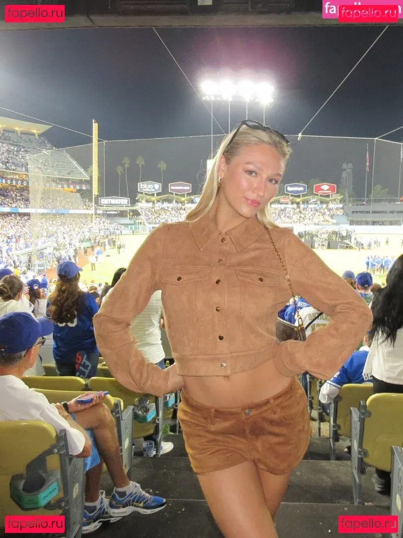 Autumn Miller Onlyfans Photo Gallery 