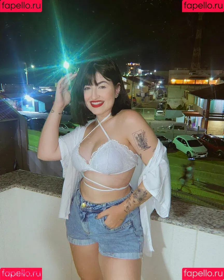 Bella Sant Onlyfans Photo Gallery 