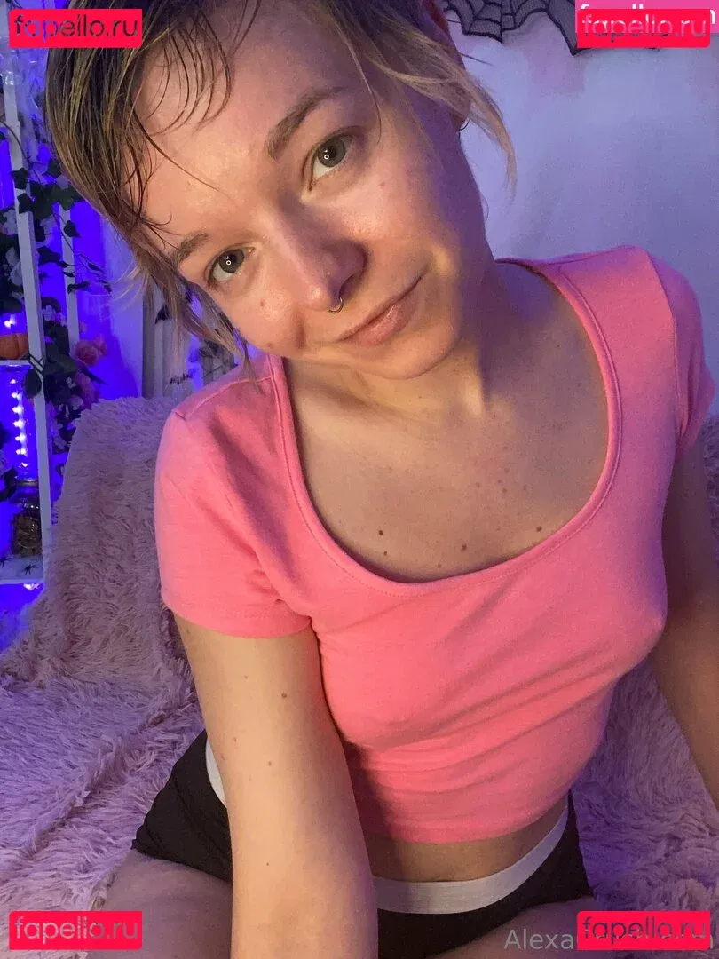 thealexacrush Onlyfans Photo Gallery 