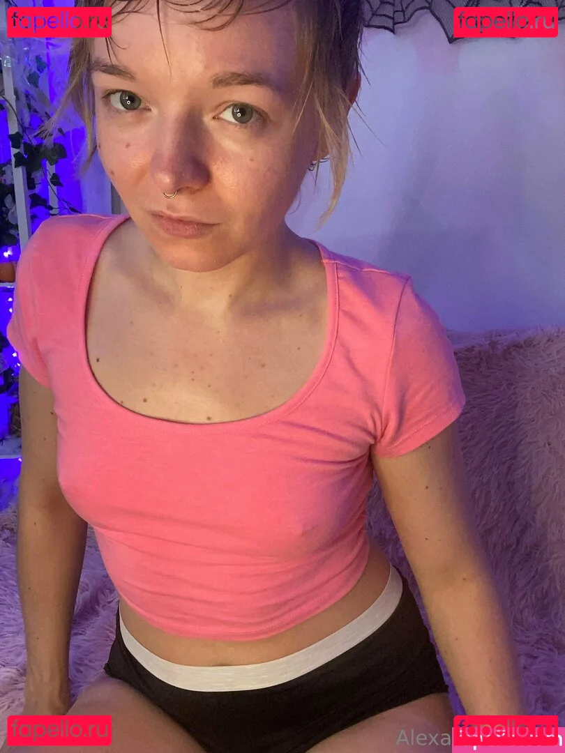 thealexacrush Onlyfans Photo Gallery 