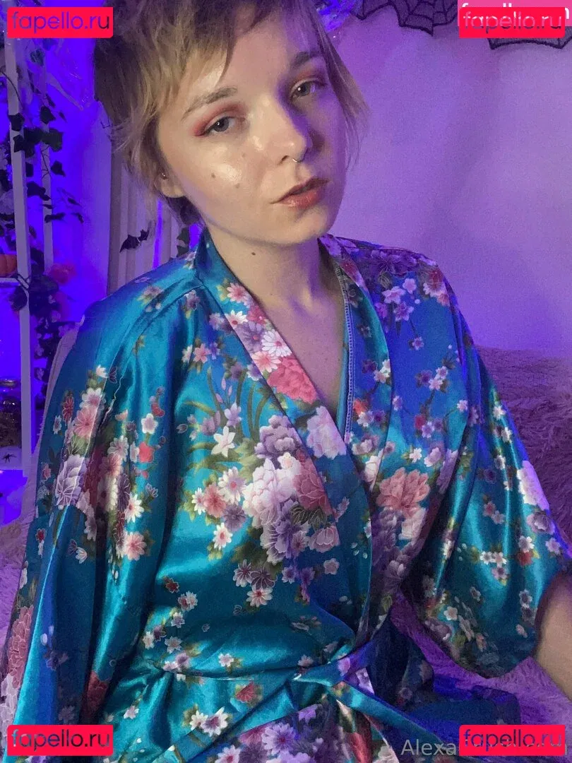 thealexacrush Onlyfans Photo Gallery 