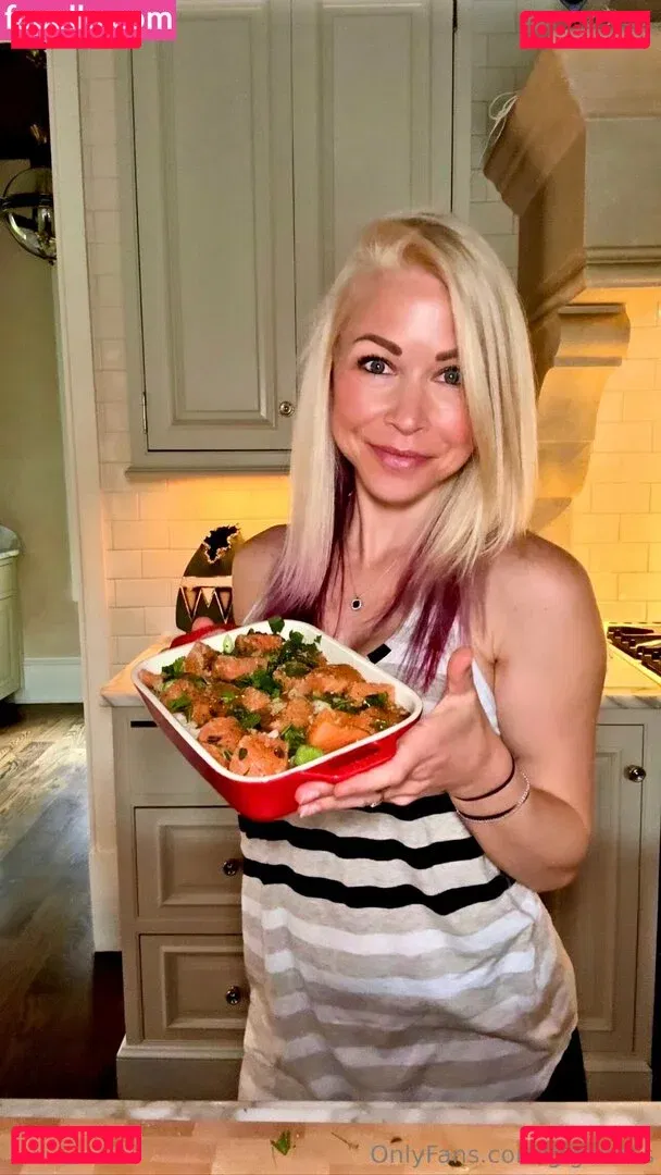 gigieatss Onlyfans Photo Gallery 