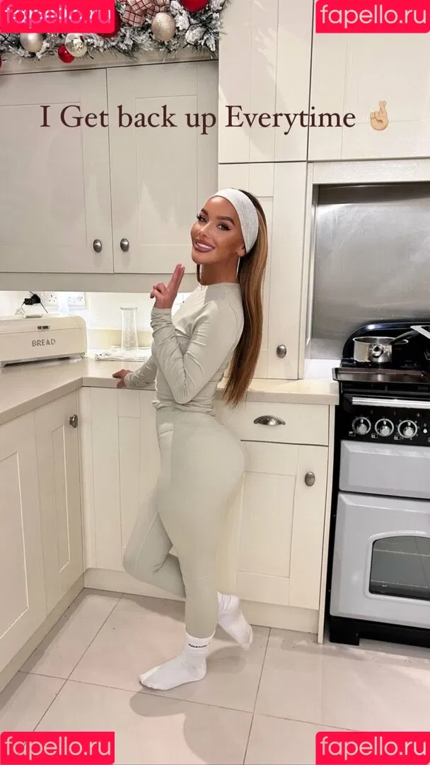 Chelsea Healey Onlyfans Photo Gallery 