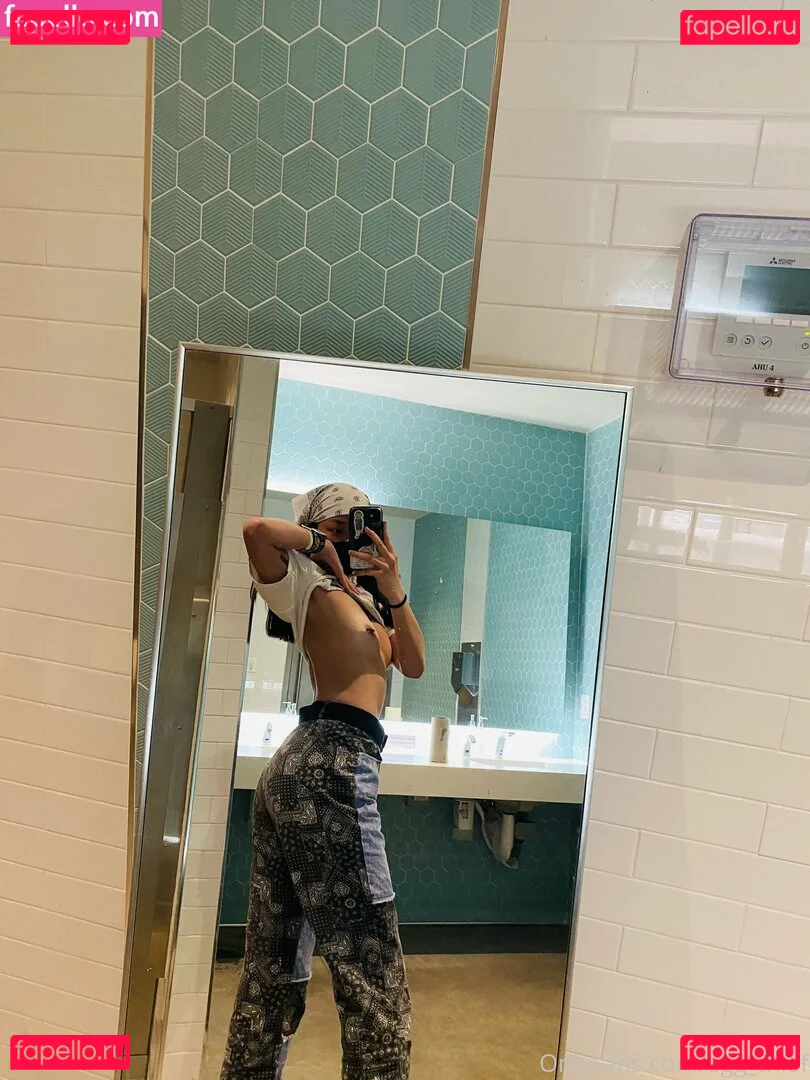 egg_thief Onlyfans Photo Gallery 