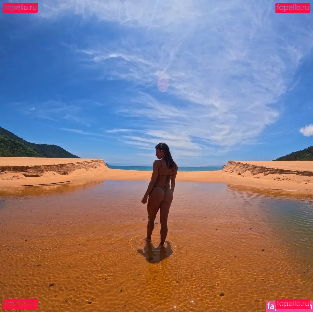 Thais Bianca Onlyfans Photo Gallery 