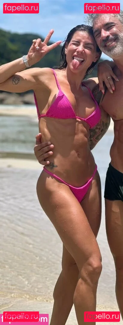 Thais Bianca Onlyfans Photo Gallery 