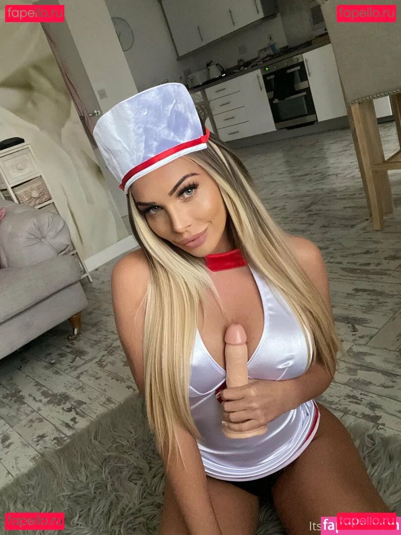 itsavagrace Onlyfans Photo Gallery 