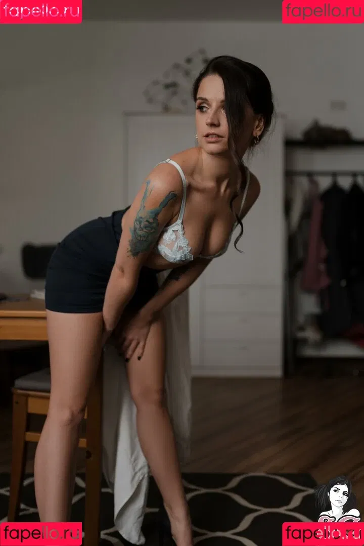 Angie Strangie Onlyfans Photo Gallery 