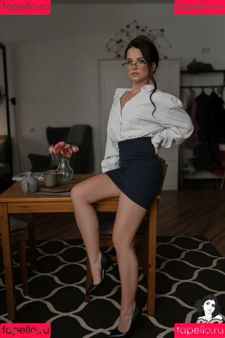 Angie Strangie Onlyfans Photo Gallery 