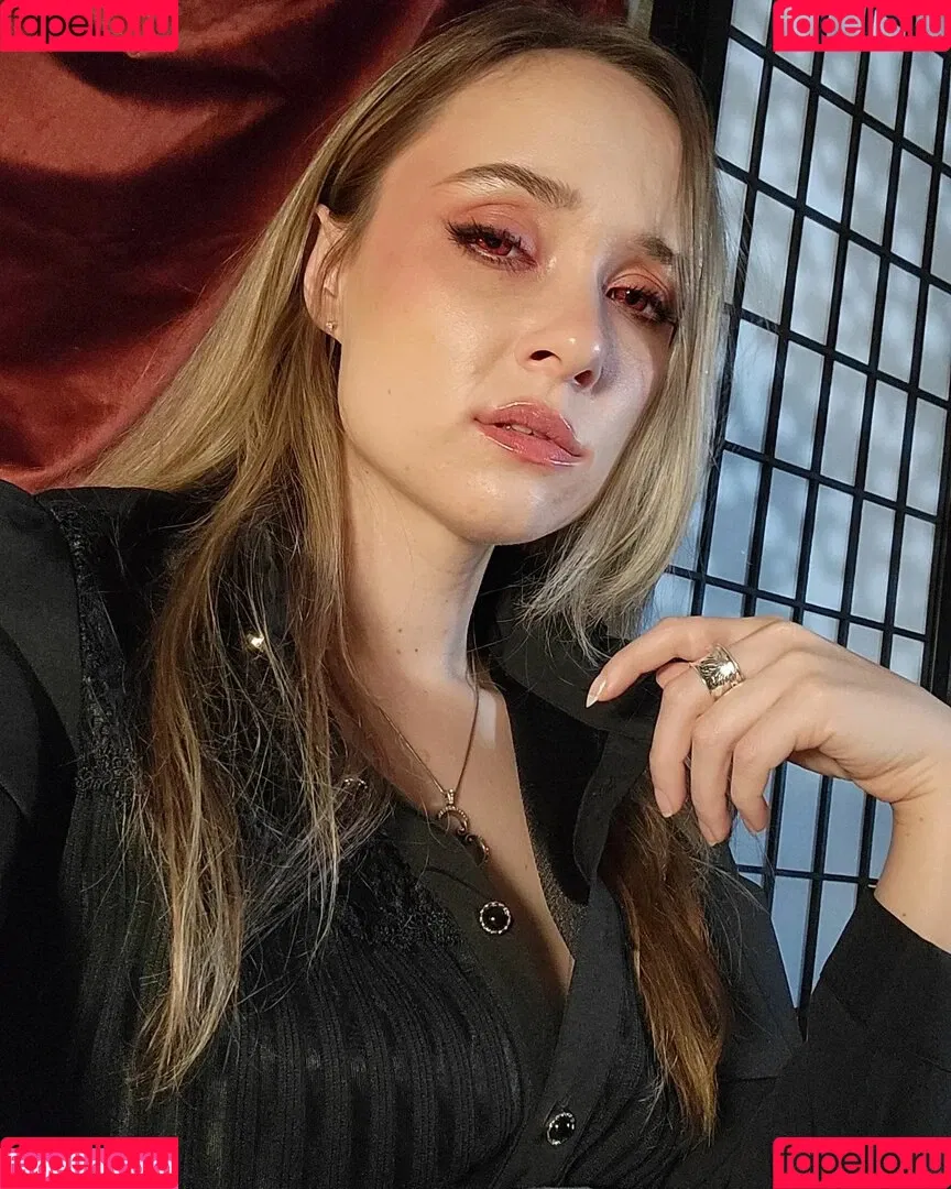 AmyKay ASMR Onlyfans Photo Gallery 