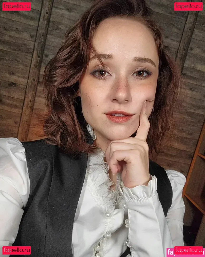 AmyKay ASMR Onlyfans Photo Gallery 