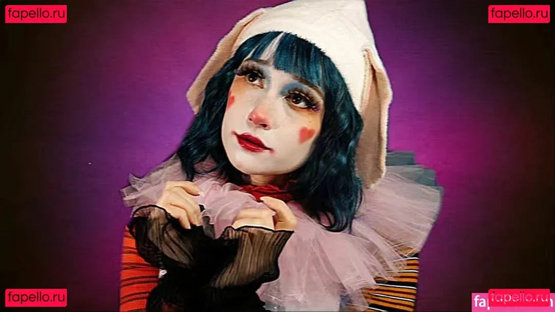 AmyKay ASMR Onlyfans Photo Gallery 