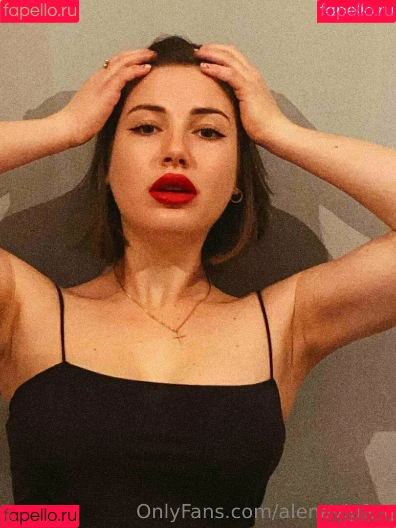 alenavipfox Onlyfans Photo Gallery 