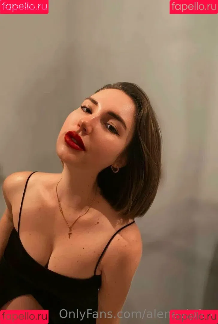 alenavipfox Onlyfans Photo Gallery 