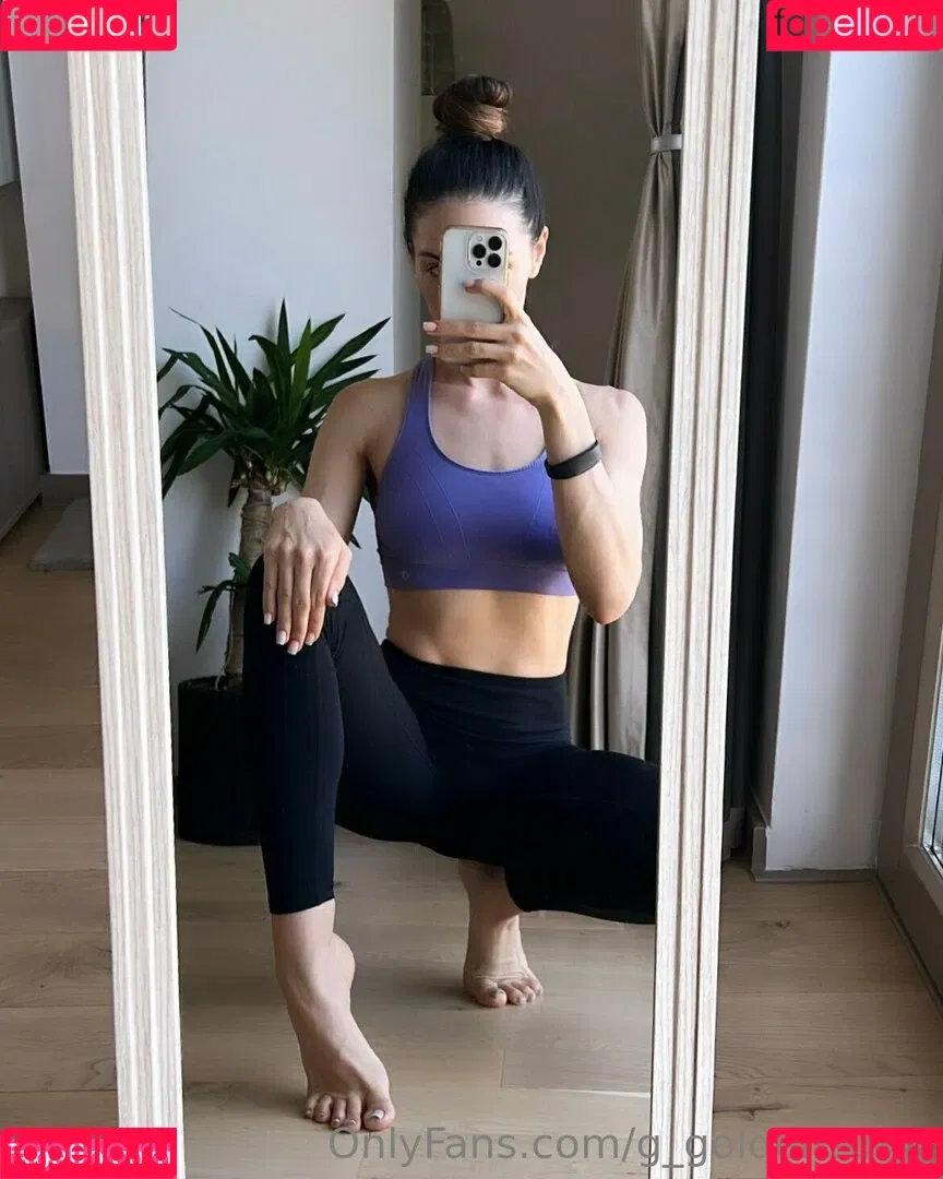 G_goldensoles Onlyfans Photo Gallery 