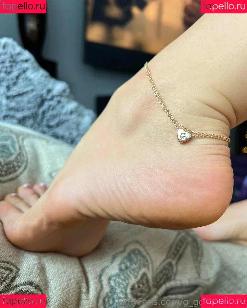 G_goldensoles Onlyfans Photo Gallery 