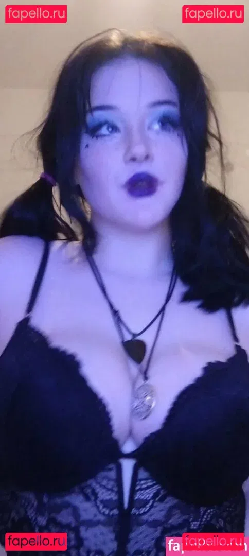 urlilsuccubus Onlyfans Photo Gallery 