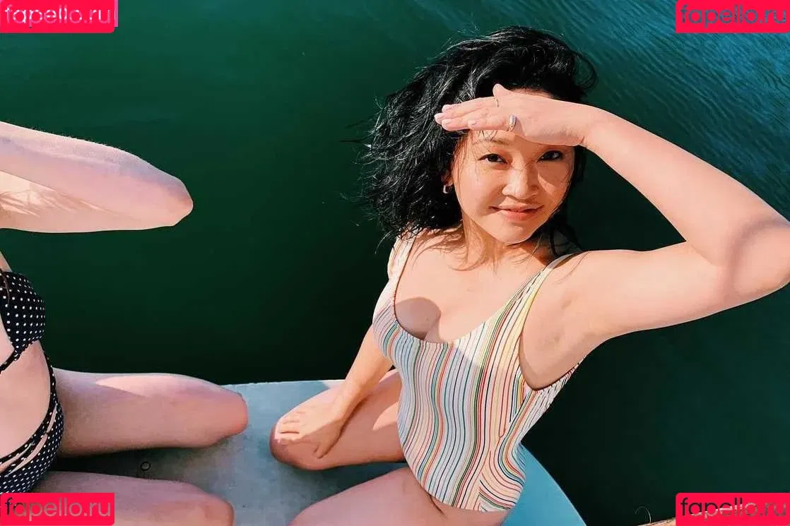 Lana Condor Onlyfans Photo Gallery 