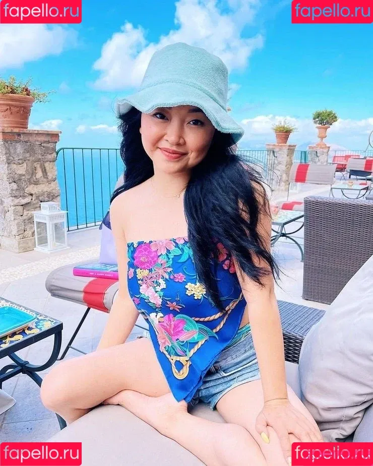 Lana Condor Onlyfans Photo Gallery 