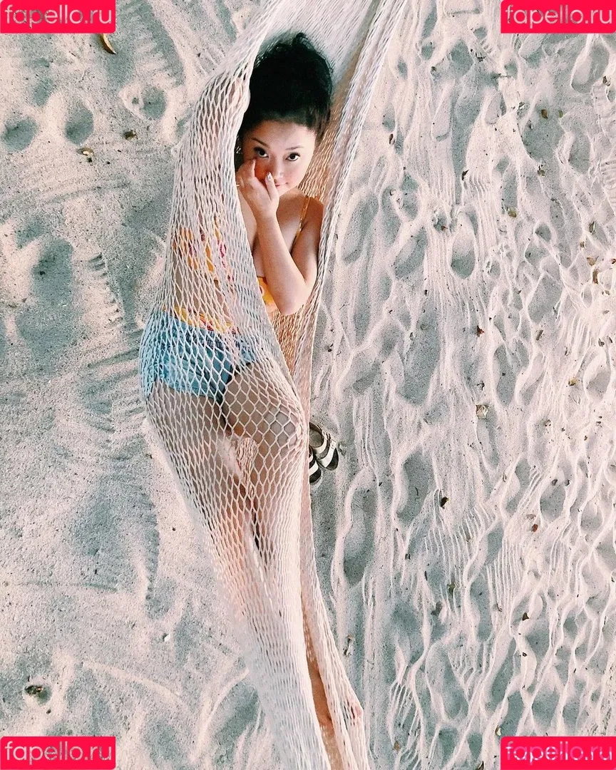 Lana Condor Onlyfans Photo Gallery 