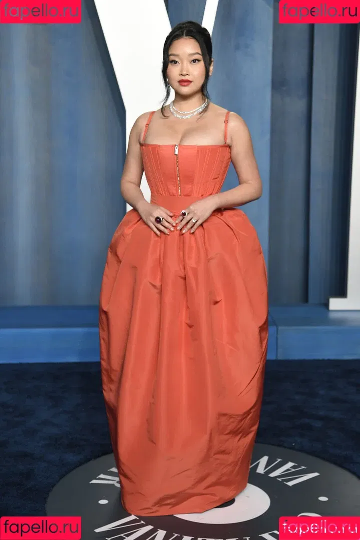 Lana Condor Onlyfans Photo Gallery 