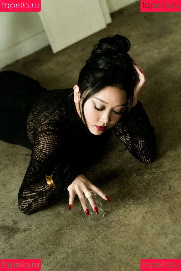Lana Condor Onlyfans Photo Gallery 