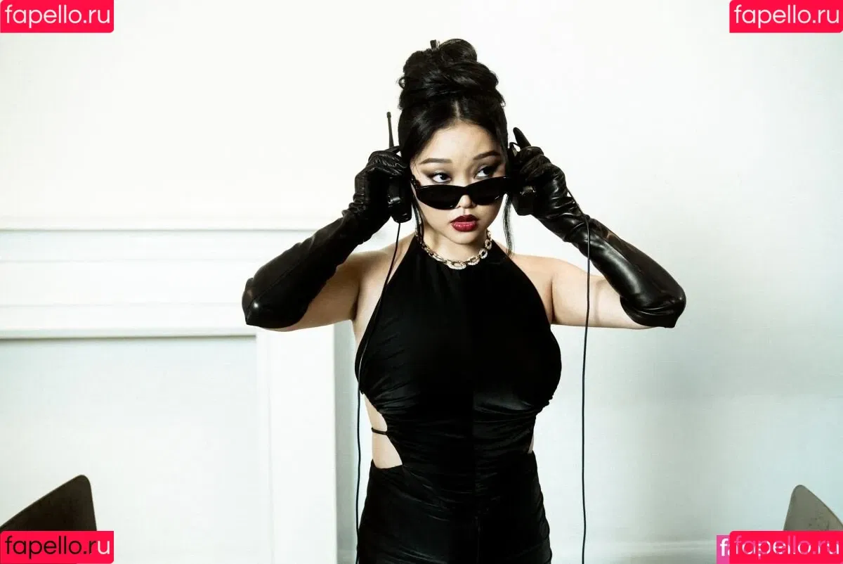 Lana Condor Onlyfans Photo Gallery 