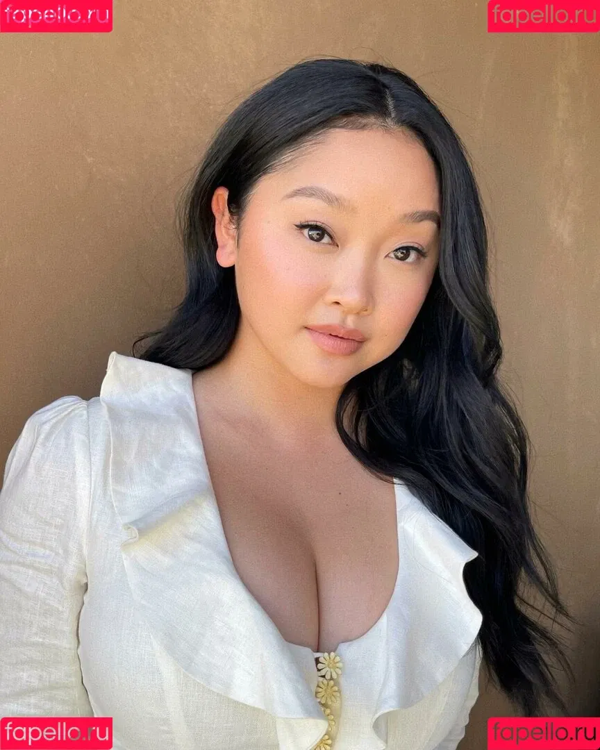 Lana Condor Onlyfans Photo Gallery 