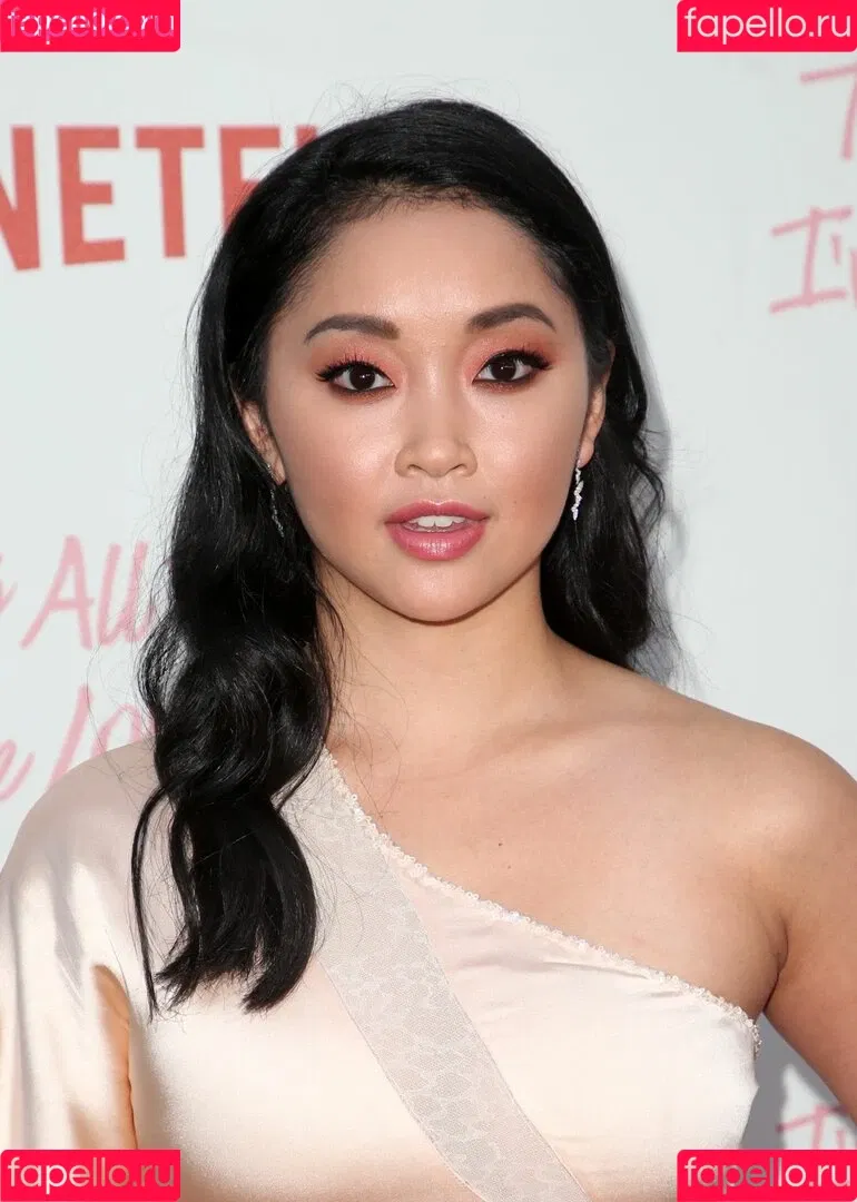 Lana Condor Onlyfans Photo Gallery 