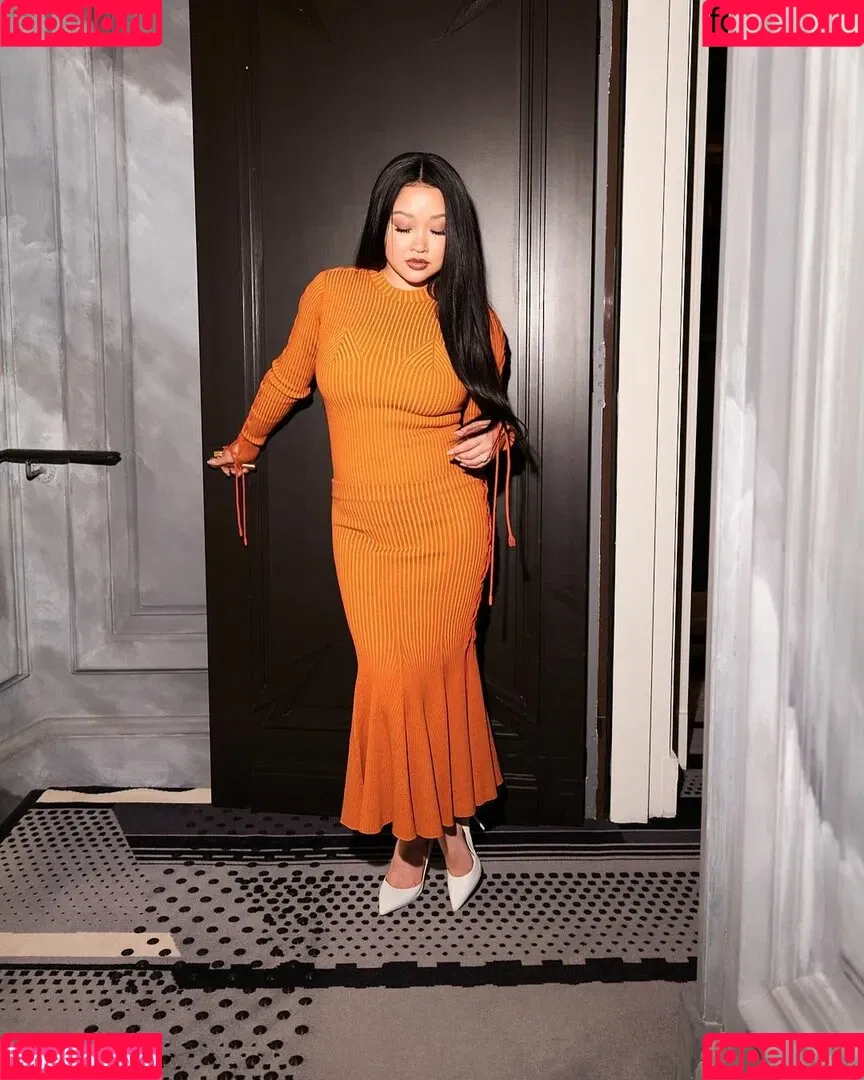Lana Condor Onlyfans Photo Gallery 