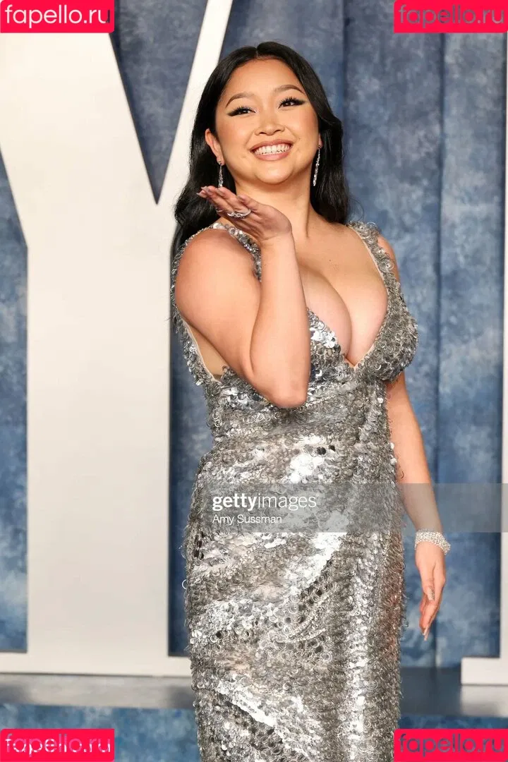 Lana Condor Onlyfans Photo Gallery 